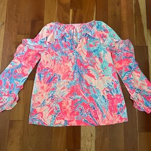 XS Lily Pulitzer top.
